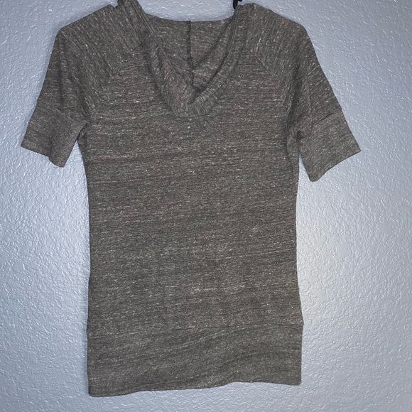 Alternative Earth women’s hoodie shirt with pockets size Medium heather gray … - Picture 4 of 6